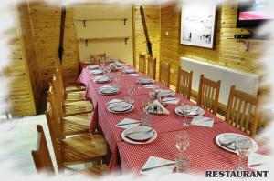 Restaurace v ubytování Konak - Popova Sapka