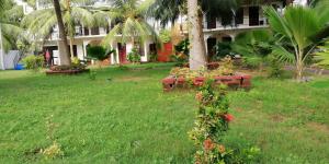 Fotografie z fotogalerie ubytování Crescent Sea Resort v destinaci Nilaveli