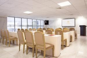 Οι επιχειρηματικές εγκαταστάσεις ή/και οι αίθουσες συνεδριάσεων στο Luxury Inkari Hotel