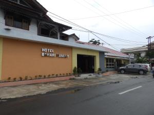 Gallery image of Bahari Family Hotel in Bitung