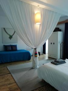 Ένα ή περισσότερα κρεβάτια σε δωμάτιο στο Marina Lounge Home