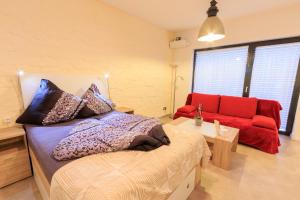 Una cama o camas en una habitación de Apartments Leverkusen City