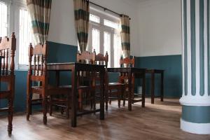 Restoran atau tempat lain untuk makan di Hope Guest House