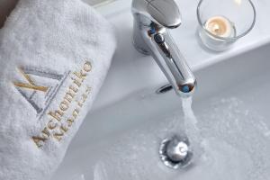 Gallery image of Archontiko Manias in Axós