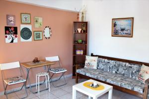 Restavracija oz. druge možnosti za prehrano v nastanitvi Apokoros Craft Deco Apartments&Studios