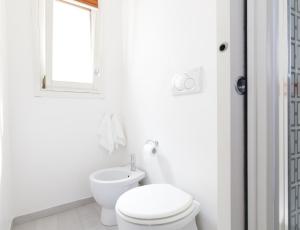 A bathroom at Bella Vita Charming House