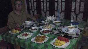 Cibo presso la stanza in casa privata o nelle vicinanze