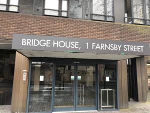 صورة لـ 1 Farnsby Street Apartment 19 في سويندون