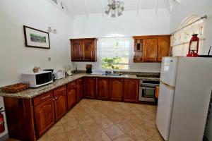 Dapur atau dapur kecil di Paradise Cove