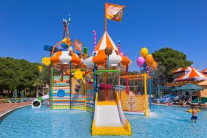 Бассейн в IC Hotels Green Palace - Kids Concept или поблизости