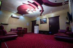 Posezení v ubytování Hotel Berg Rappeg