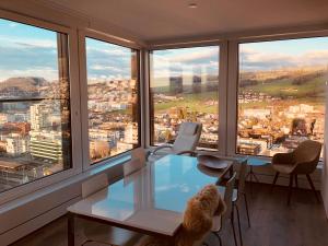 Nespecifikovaný výhled na hory nebo výhled na hory při pohledu z apartmánu