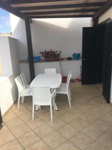 Fotografia z galérie ubytovania Favignana Margot House v destinácii Favignana