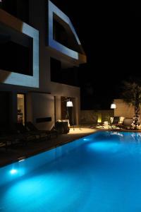 Bazén v ubytování Boutique Hotel Valsabbion nebo v jeho okolí