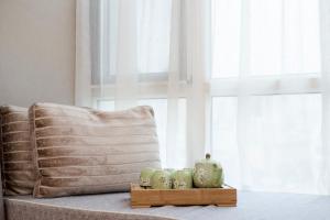 Ruang duduk di Shenzhen New Swan Castle Apartment