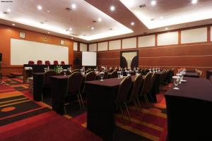 Konferenční prostory v ubytování Sari Ater Kamboti Hotel Bandung + 37 fotografií