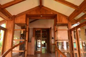 Kaular Atithis Grand Kokan Resort的门面或入口
