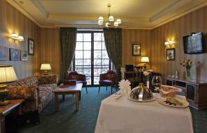Gallery image of Hermitage Hotel in Brest