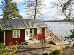 Gallery image of Holiday home FäRENTUNA in Kungsberga