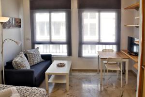 Posedenie v ubytovaní WonderStays Apartamentos Vela