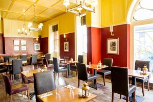 Gallery image of White Swan Hotel in Alnwick