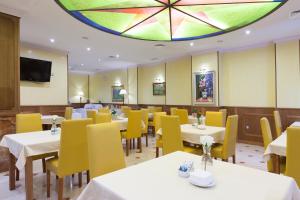 Restoranas ar kita vieta pavalgyti apgyvendinimo įstaigoje Agora Juan de Austria