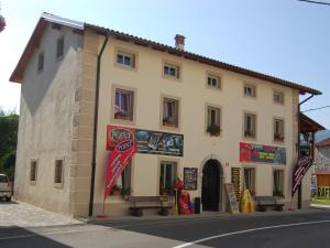 Hoone, kus hostel asub
