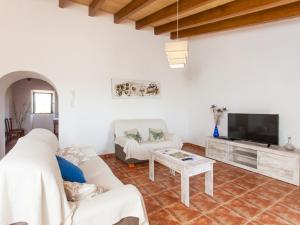 A television and/or entertainment centre at Villa Paula