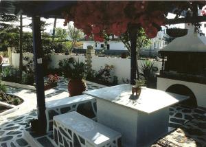 Φωτογραφία από το άλμπουμ του Tina's Apartments στον Αδάμαντα