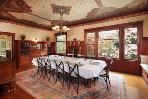 Gallery image of Calderwood Inn in Healdsburg