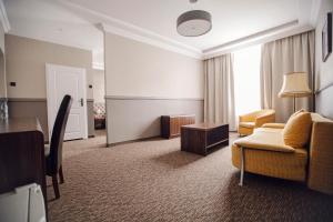 Posezení v ubytování Bristol Residence + 37 fotografií