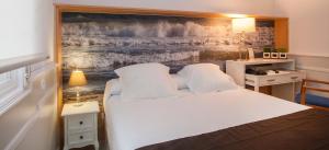 Posteľ alebo postele v izbe v ubytovaní Hotel Ribes Roges
