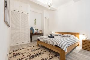 PREF 2 · F4 - VASTE ET BOURGEOIS ,3 CHAMBRES, ASCENSEUR, VX-NICE