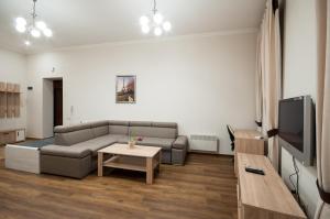 Μια τηλεόραση ή/και κέντρο ψυχαγωγίας στο Wonderful flat on city center (Mukachivska 4/14)
