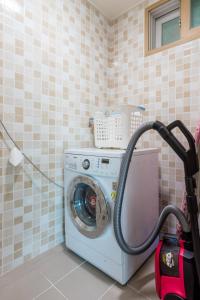 Fotografie z fotogalerie ubytování Home Fourest Residence Hotel Okpo v destinaci Kodže