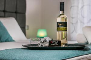 Nápoje v ubytování Platoni Elite Villas