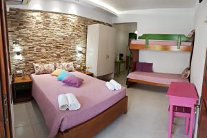 Gallery image of Efrosini Hotel Apartments & Studios in Paralia Panteleimonos