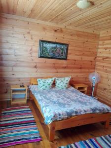 Postel nebo postele na pokoji v ubytování Лазурний берег