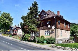Budova, v ktorej sa apartmán nachádza
