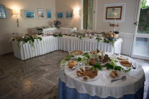 Gallery image of Hotel La Colonnina in Monterosso al Mare