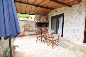 Gallery image of Holiday Villa Vee in Nea Skioni