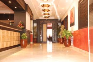 Vstupní hala nebo recepce v ubytování New Farah Hotel + 37 fotografií
