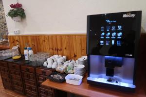 Príslušenstvo na prípravu kávy alebo čaju v ubytovaní El Camí Hotel