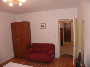 Ein Sitzbereich in der Unterkunft Apartman Zlatko