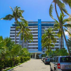 Imagem da galeria de Galt Ocean Drive Beach Condo em Fort Lauderdale