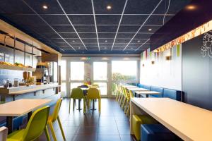 Restaurace v ubytování ibis budget Quimper