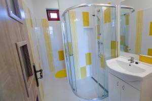 Koupelna v ubytování Apartman Levandula + 47 fotografií