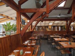 Restavracija oz. druge možnosti za prehrano v nastanitvi Eastern Slope Inn Resort