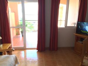 Fotografia z galérie ubytovania Apartamento con piscina en Torremolinos v destinácii Torremolinos