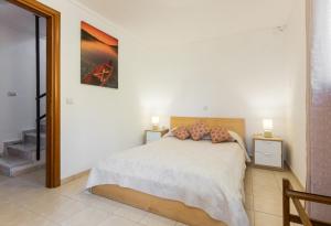 Postel nebo postele na pokoji v ubytování Modern House